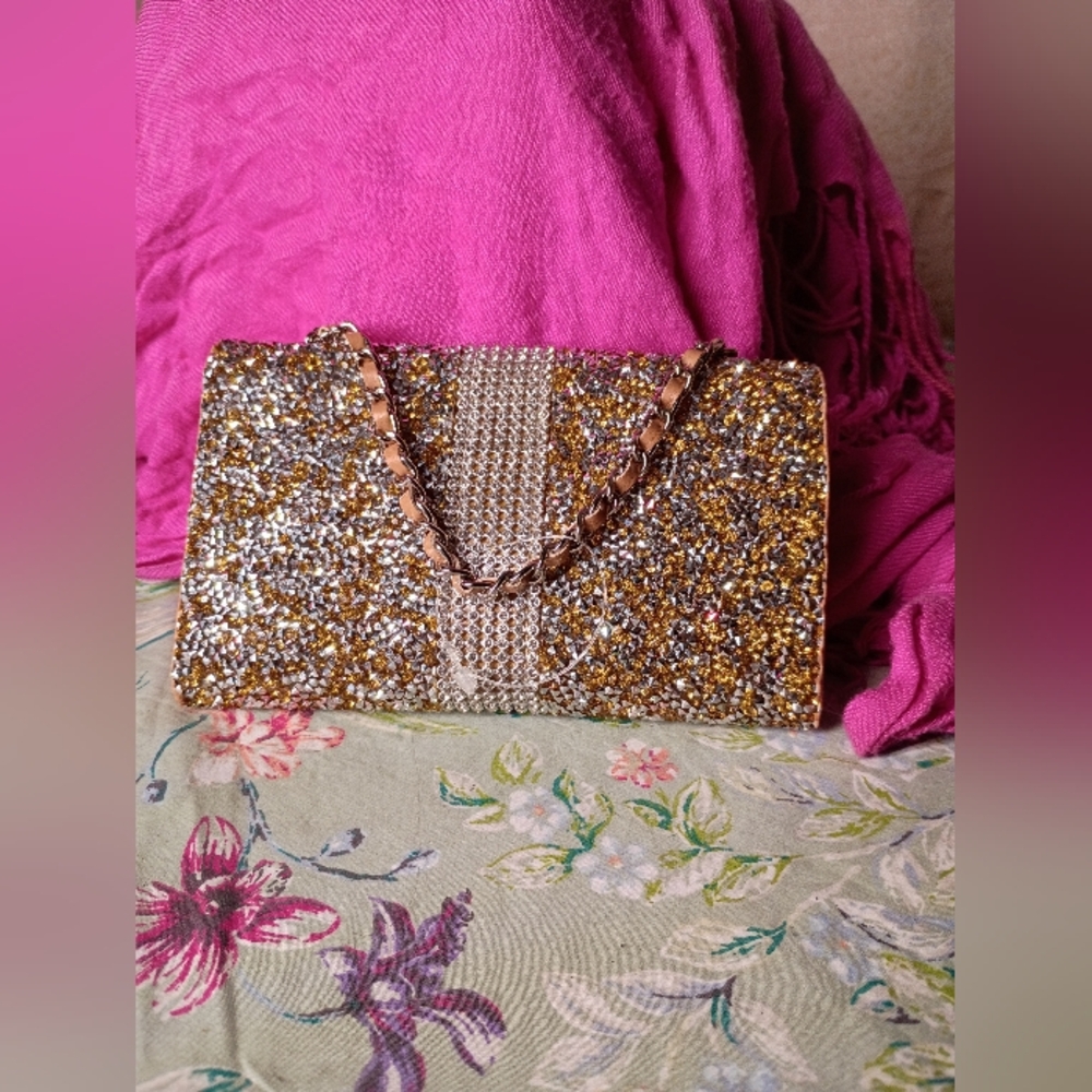Simple Gold and Silver Crystal Chain Clutch